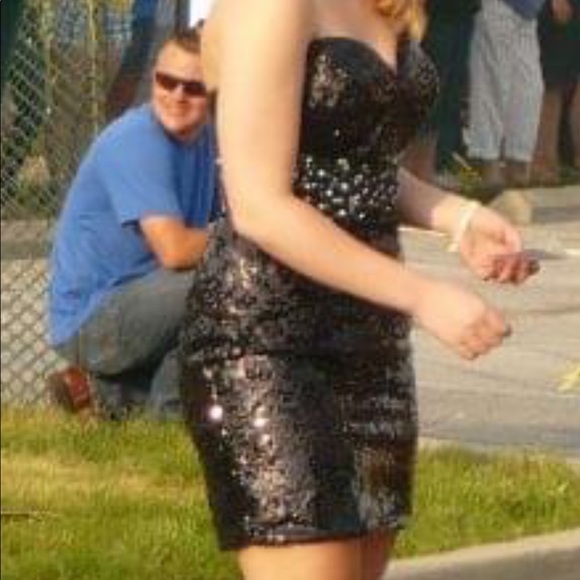 Prom/Cocktail/formal dress - Picture 4 of 4